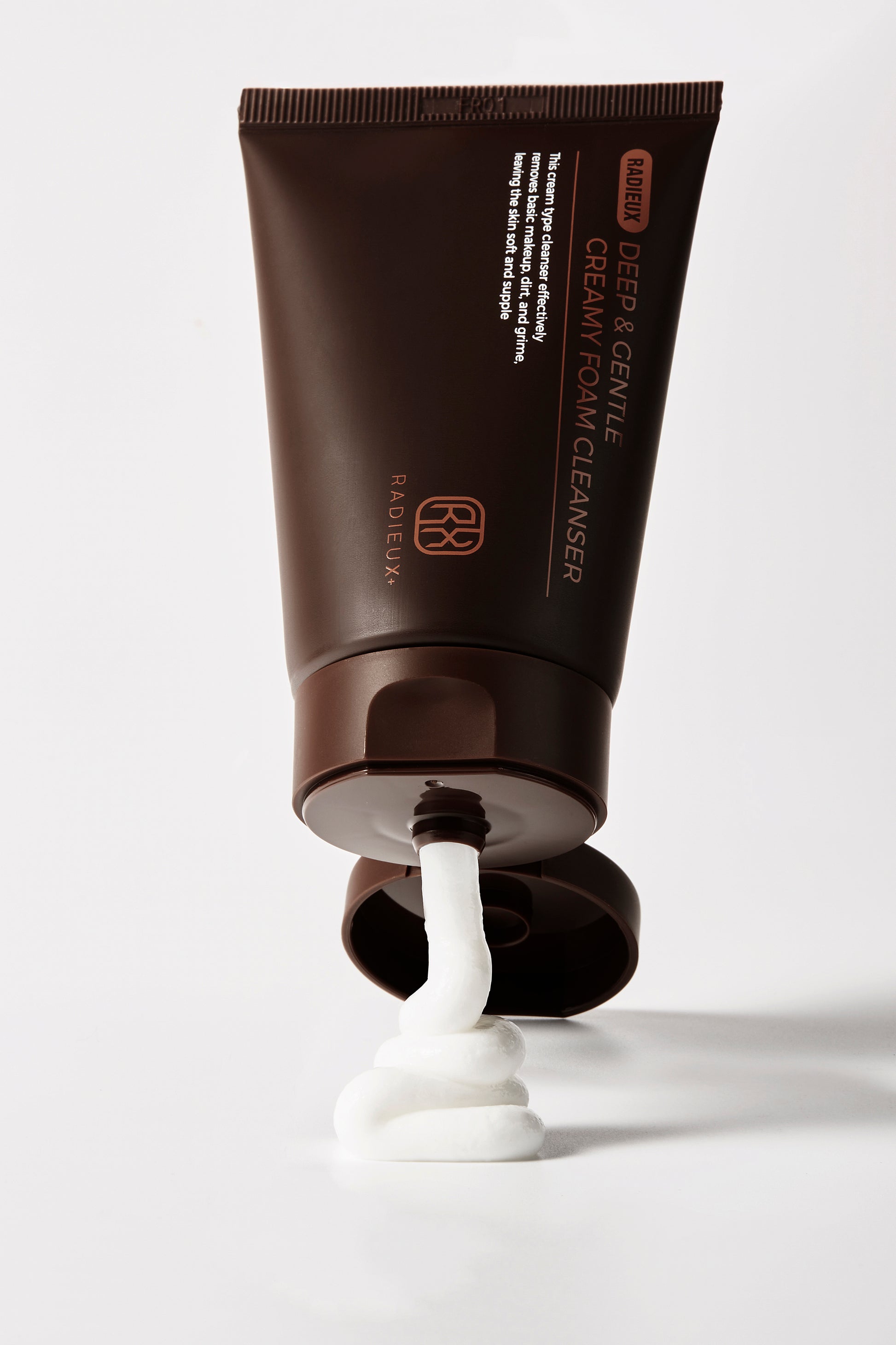 RADIEUX Deep & Gentle Creamy Foam Cleanser